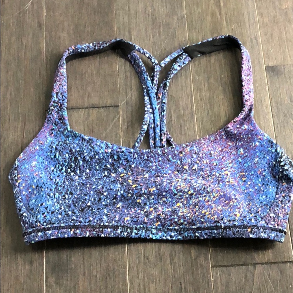 Lululemon free to be zen bra